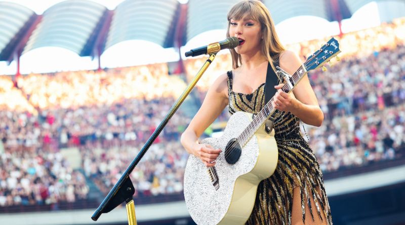 How Much Does Taylor Swift's Guitarist Make?